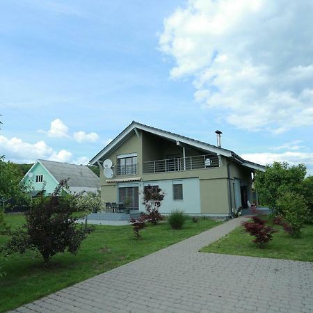 Sentis Hotel Užhorod Esterno foto