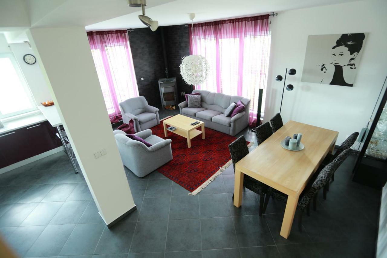 Sentis Hotel Užhorod Esterno foto