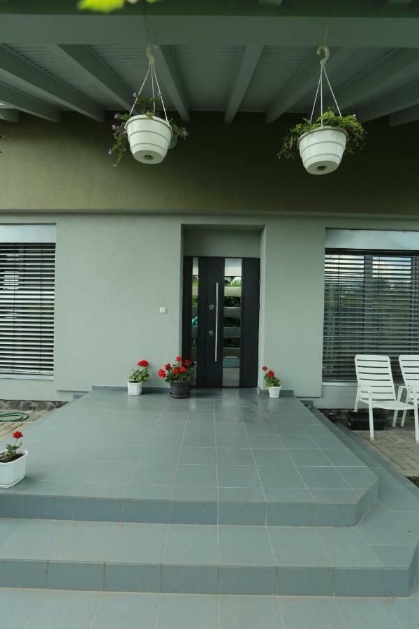 Sentis Hotel Užhorod Esterno foto